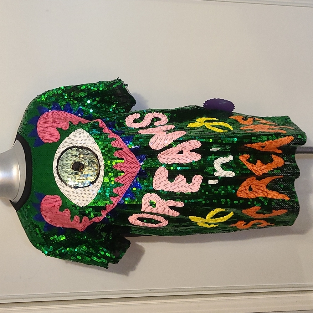 OREAMS N SCREAMS SEQUIN THIRD EYE ❤️ BANNA TUNIC TOP.Size small